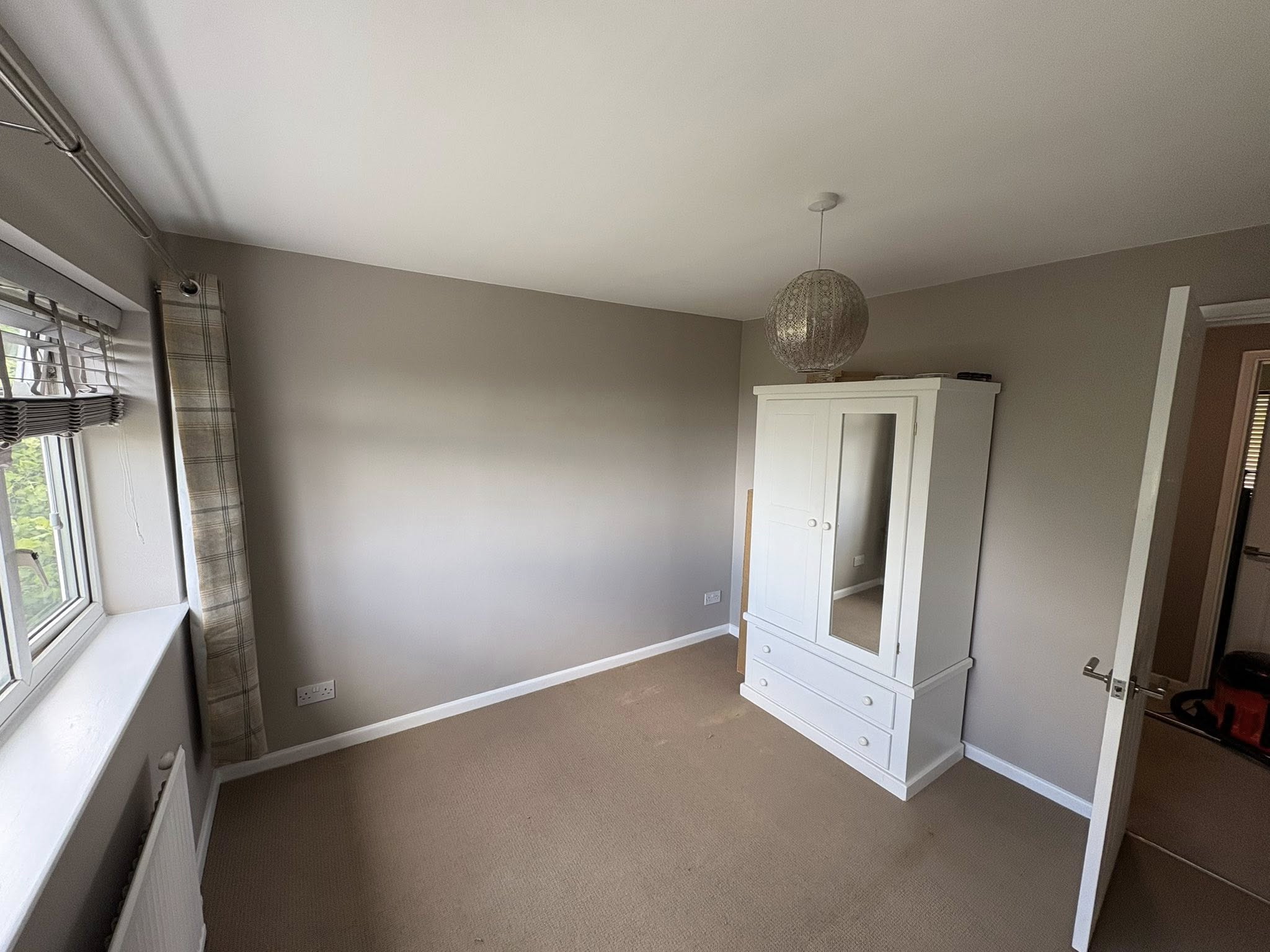 Bedroom redecoration & chimney breast repair — Hereford project, photo 3